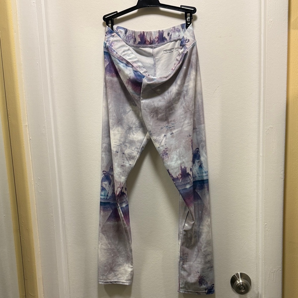 American Eagle Outfitters Yoga Pastel Tie-Dye Leggings